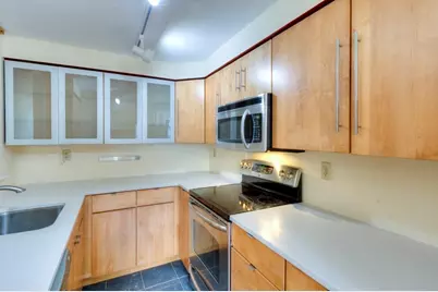 321 Plantation St #102, Worcester, MA 01604 - Photo 13