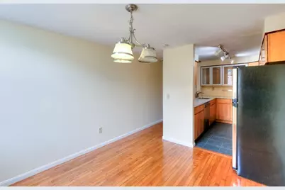 321 Plantation St #102, Worcester, MA 01604 - Photo 11