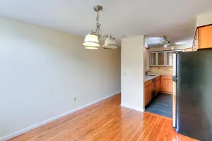 321 Plantation St, Worcester, MA 01604 - Photo 11