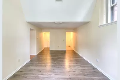 321 Plantation St #102, Worcester, MA 01604 - Photo 9