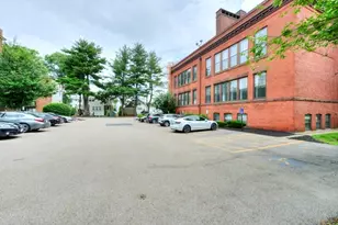 321 Plantation St, Worcester, MA 01604 - Photo 35