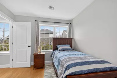 1 Glen St #B, Framingham, MA 01702 - Photo 13