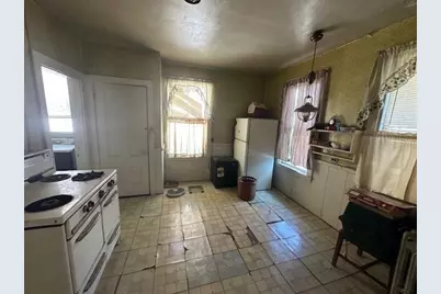 31 Amherst St, Boston, MA 02131 - Photo 13