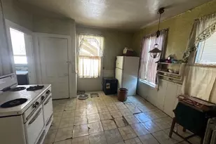 31 Amherst St, Boston, MA 02131 - Photo 13