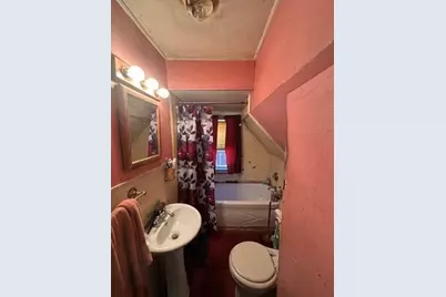 31 Amherst St, Boston, MA 02131 - Photo 11