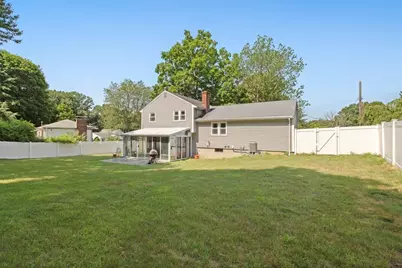 5 Whiting Ave, Walpole, MA 02081 - Photo 3
