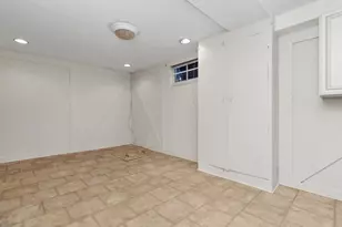 958 Belmont St, Watertown, MA 02472 - Photo 21