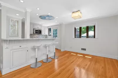 958 Belmont St #958, Watertown, MA 02472 - Photo 9