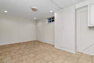 958 Belmont St, Watertown, MA 02472 - Photo 21
