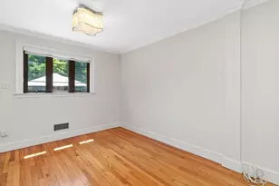 958 Belmont St, Watertown, MA 02472 - Photo 13