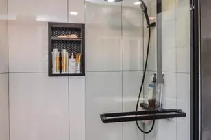 359 S E Main St, Douglas, MA 01516 - Photo 25