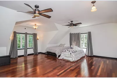 359 SE Main St, Douglas, MA 01516 - Photo 11