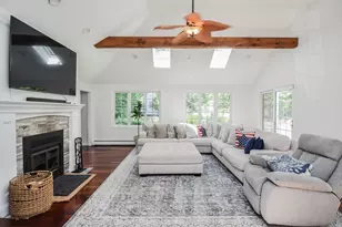 359 S E Main St, Douglas, MA 01516 - Photo 9