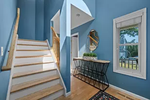17 Rock Ave, Hudson, MA 01749 - Photo 3