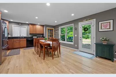 17 Rock Ave, Hudson, MA 01749 - Photo 9