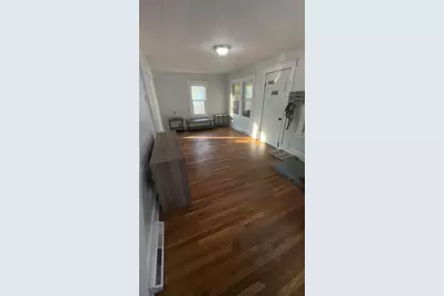21 Fullerton St, Springfield, MA 01151 - Photo 11