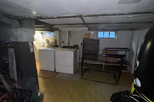 21 Fullerton St, Springfield, MA 01151 - Photo 31
