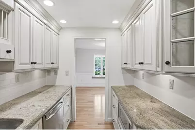 35 Casey Circle #35, Waltham, MA 02451 - Photo 5