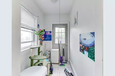 32 Myrtle St, Malden, MA 02148 - Photo 7