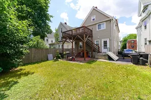 32 Myrtle St, Malden, MA 02148 - Photo 3