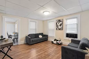 13-1/2 Grove St, Haverhill, MA 01832 - Photo 5