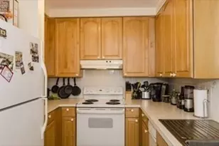 1847 Commonwealth Ave, Boston, MA 02135 - Photo 11