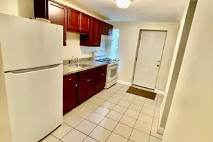 5 Ashland St, Worcester, MA 01609 - Photo 9