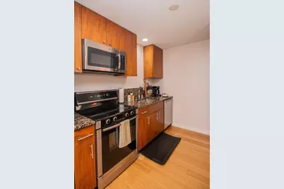 16 Miner #401, Boston, MA 02215 - Photo 19