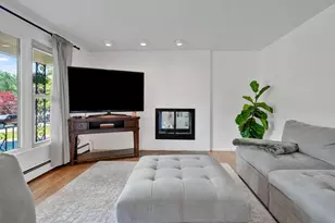 115 Fernwood Dr, East Longmeadow, MA 01020 - Photo 5