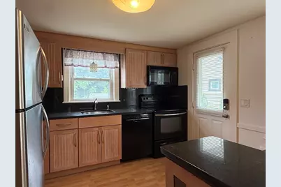 31 Falmouth Rd #_, Watertown, MA 02472 - Photo 3
