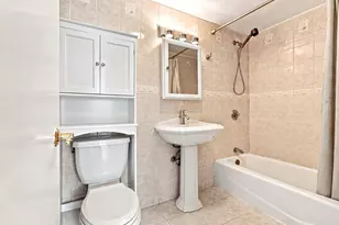20 Hammond Pond Pkwy, Newton, MA 02467 - Photo 19