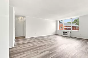 20 Hammond Pond Pkwy, Newton, MA 02467 - Photo 13