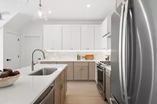 28 Geneva St, Boston, MA 02128 - Photo 5