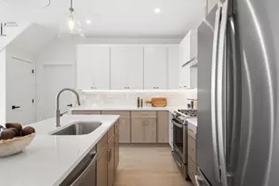 28 Geneva St, Boston, MA 02128 - Photo 5