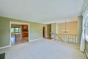 19 Sawmill Rd, Dudley, MA 01571 - Photo 17