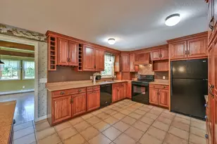 19 Sawmill Rd, Dudley, MA 01571 - Photo 25
