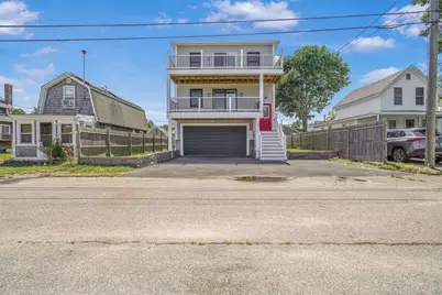 10 Thirteenth St, Wareham, MA 02538 - Photo 1