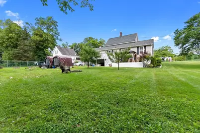 422 Main Street, Groveland, MA 01834 - Photo 25