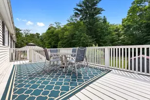 422 Main St, Groveland, MA 01834 - Photo 21