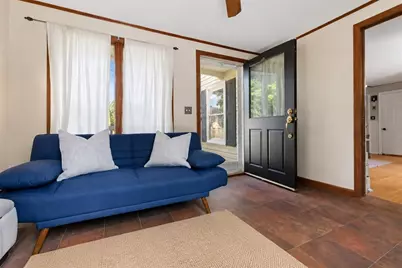 422 Main Street, Groveland, MA 01834 - Photo 3