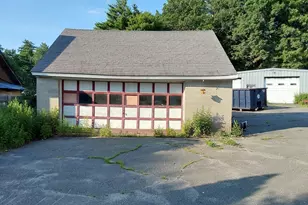 96 East St, Ware, MA 01082 - Photo 5