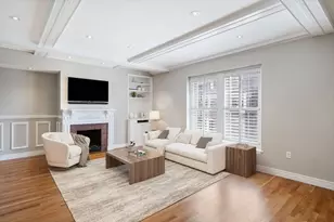 10 Charlesgate E, Boston, MA 02215 - Photo 3
