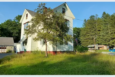 96 East St, Ware, MA 01082 - Photo 3