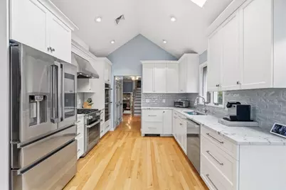 29 Canavan Circle, Needham, MA 02492 - Photo 11
