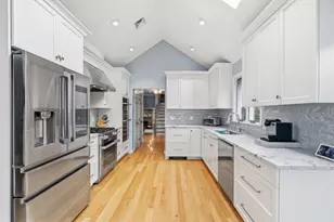 29 Canavan Cir, Needham, MA 02492 - Photo 11