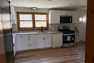 10 Worcester Rd, Townsend, MA 01469 - Photo 3