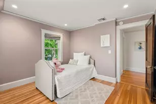 189 Mt Vernon St, Newton, MA 02465 - Photo 19