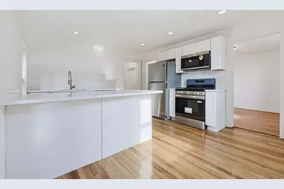 8 Mount Pleasant St, Webster, MA 01570 - Photo 9