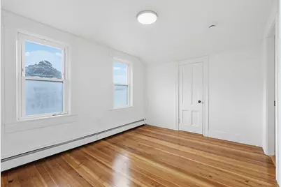 8 Mount Pleasant St, Webster, MA 01570 - Photo 27