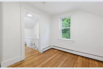 8 Mount Pleasant St, Webster, MA 01570 - Photo 23